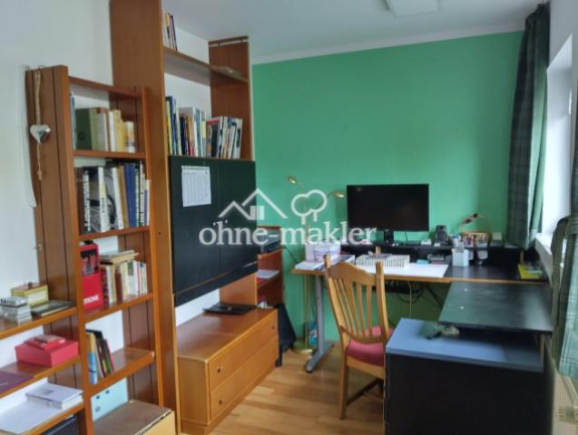 Büro EG