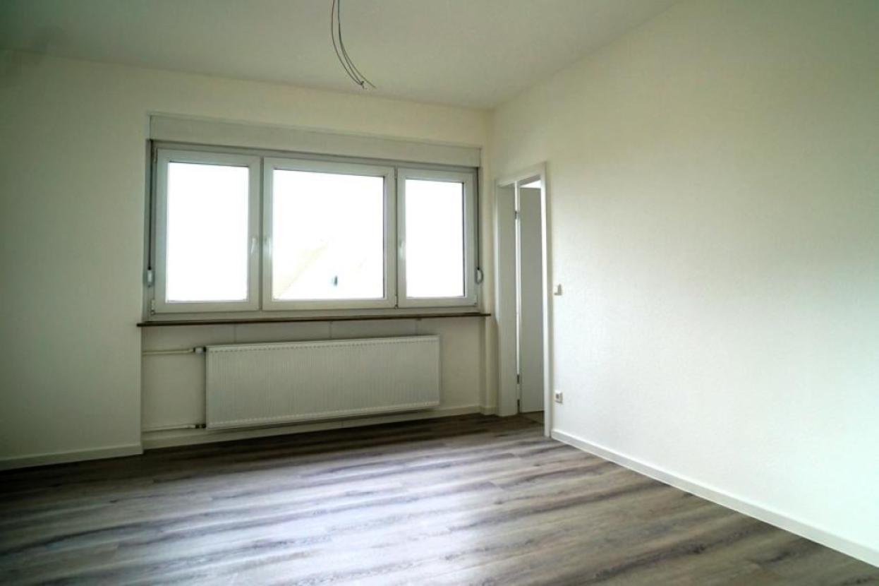 Esszimmer, Tür zur Küche
