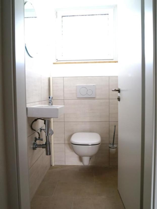 WC mit Fenster