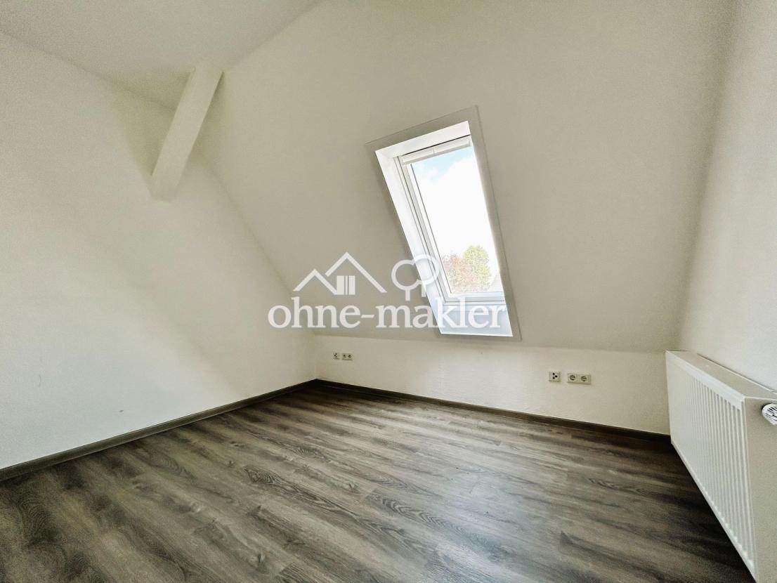 Arbeits/Kinderzimmer