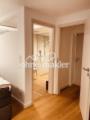 Blick Schlafzimmer ins Bad