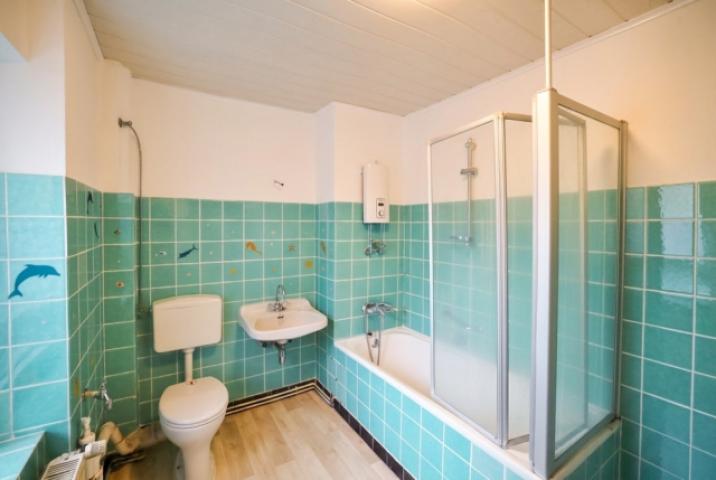 Vermietetes Haus WHG-EG - Badezimmer