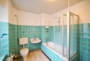 Vermietetes Haus WHG-EG - Badezimmer