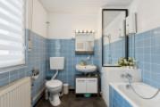 Vermietetes Haus WHG-OG - Badezimmer