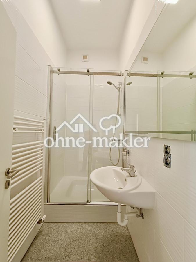 Badezimmer NEU