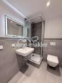 Badezimmer mit Dusche