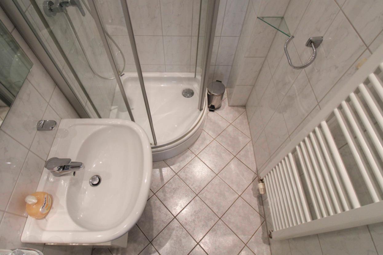 Badezimmer (2)