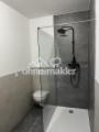 Bad mit begehbarer Dusche