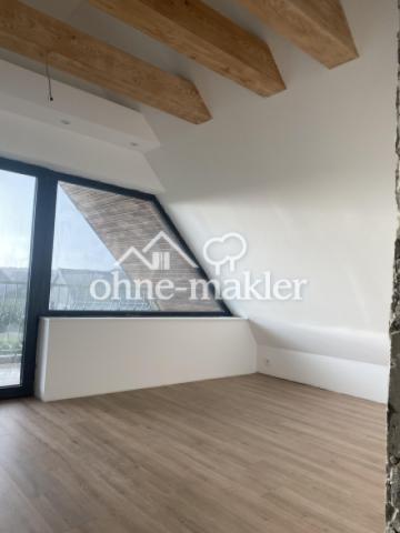 Arbeits-/Schlafzimmer OG