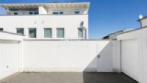 Haus Front