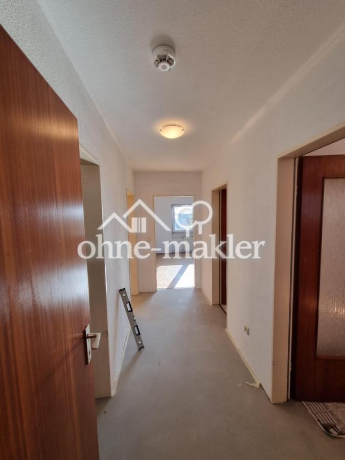 Flur(Blick Richt.Schlafzimmer)