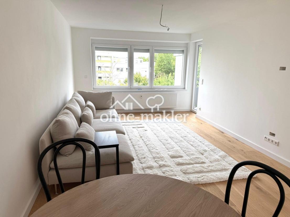 großes Wohnzimmer