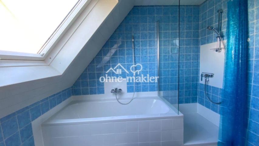 Bad mit Dusche