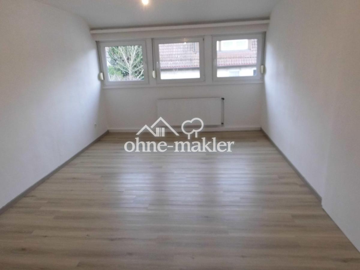 Schlafzimmer DG