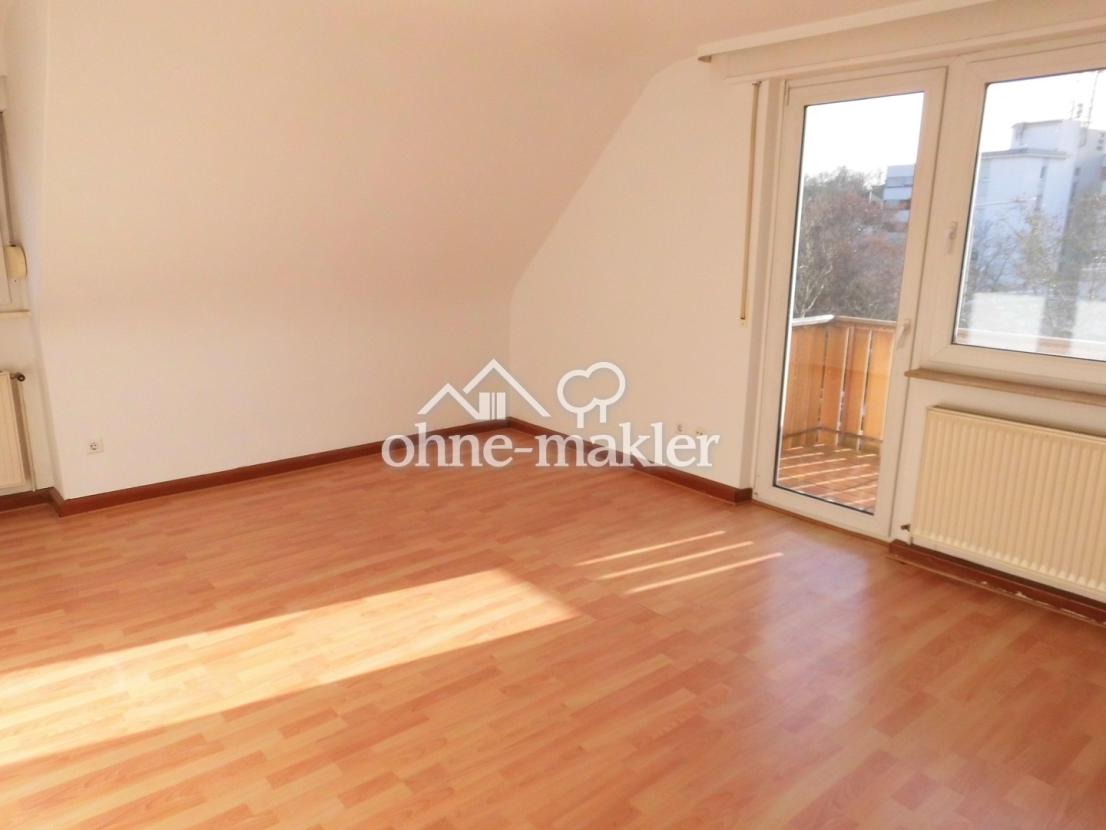 Wohnzimmer DG