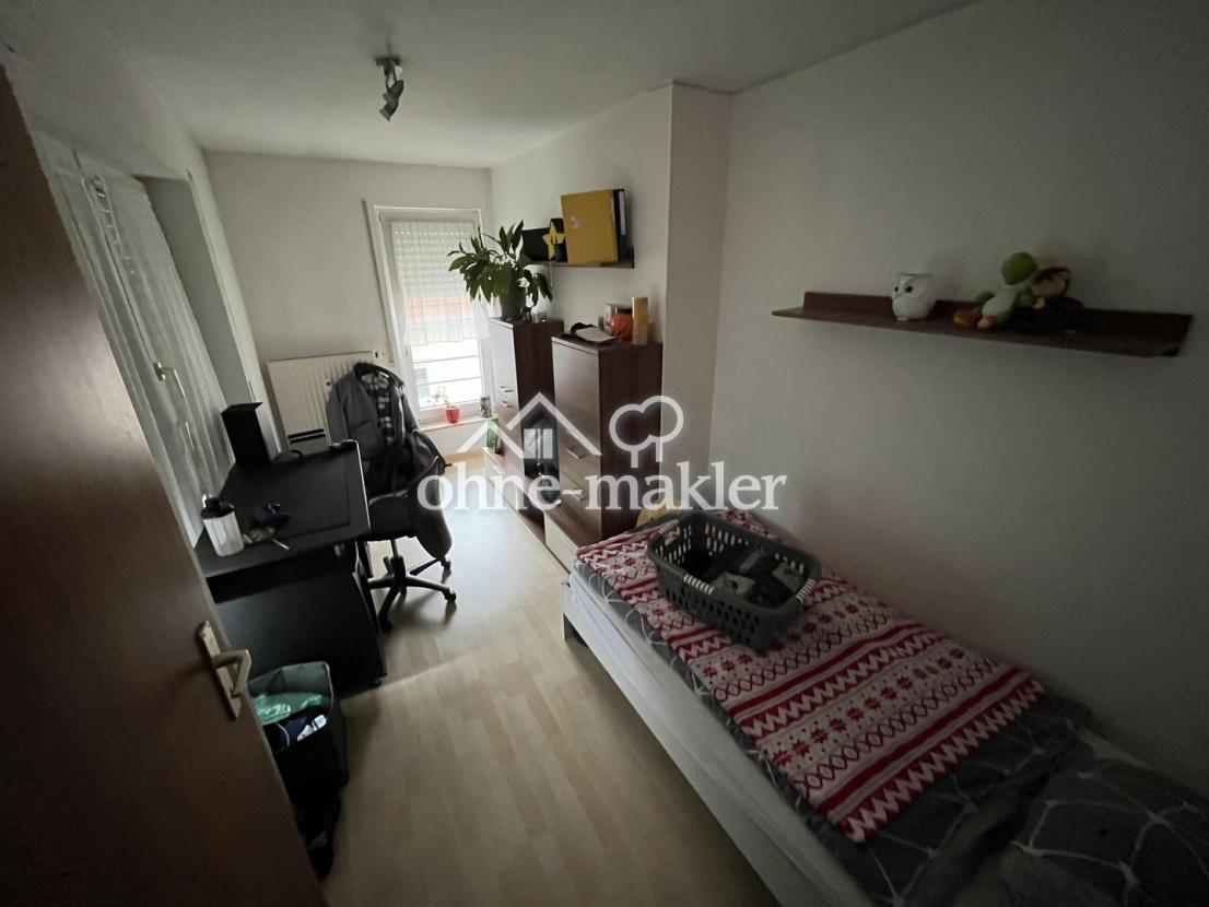 Büro/Schlafzimmer