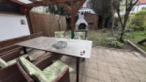 Terrasse mit Garten