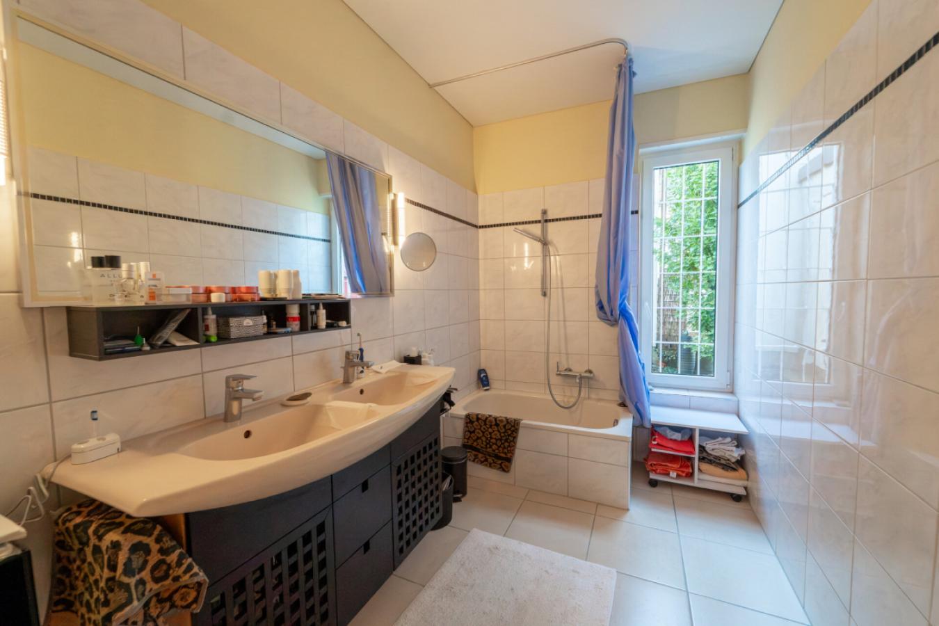 Badezimmer EG