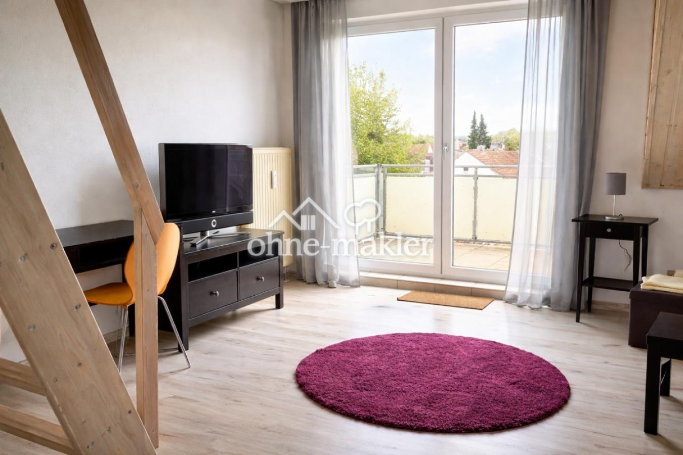 Helles Wohnzimmer, Balkonblick