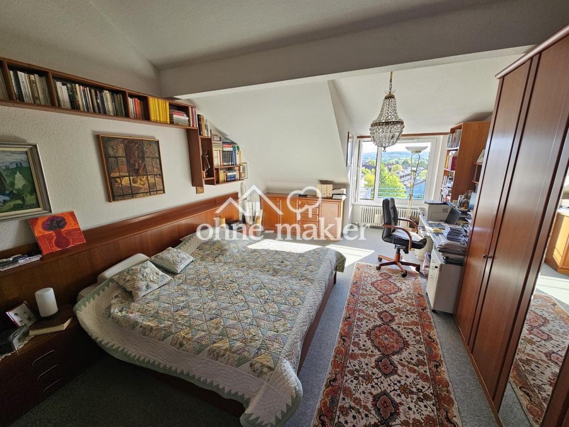 Schlafzimmer (1)