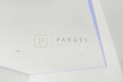 farbige Lichtinstallation
