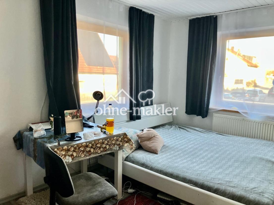 Schlafzimmer 2