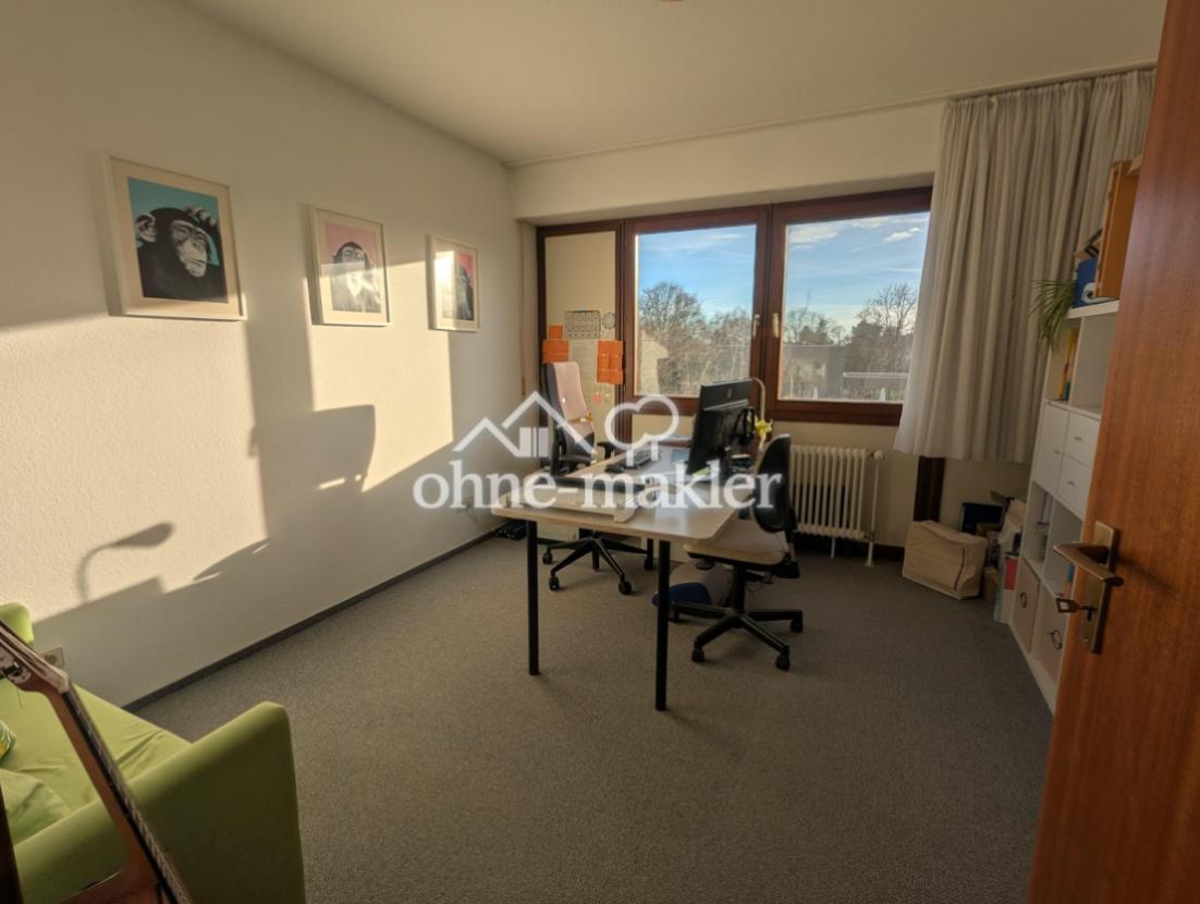 Arbeitszimmer
