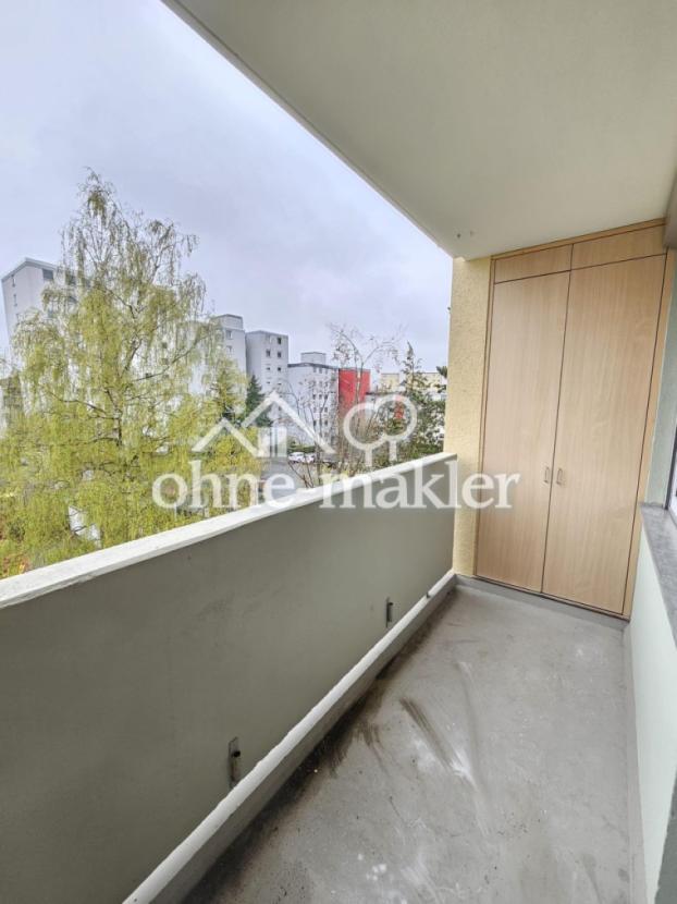 Balkon mit Abstellraum