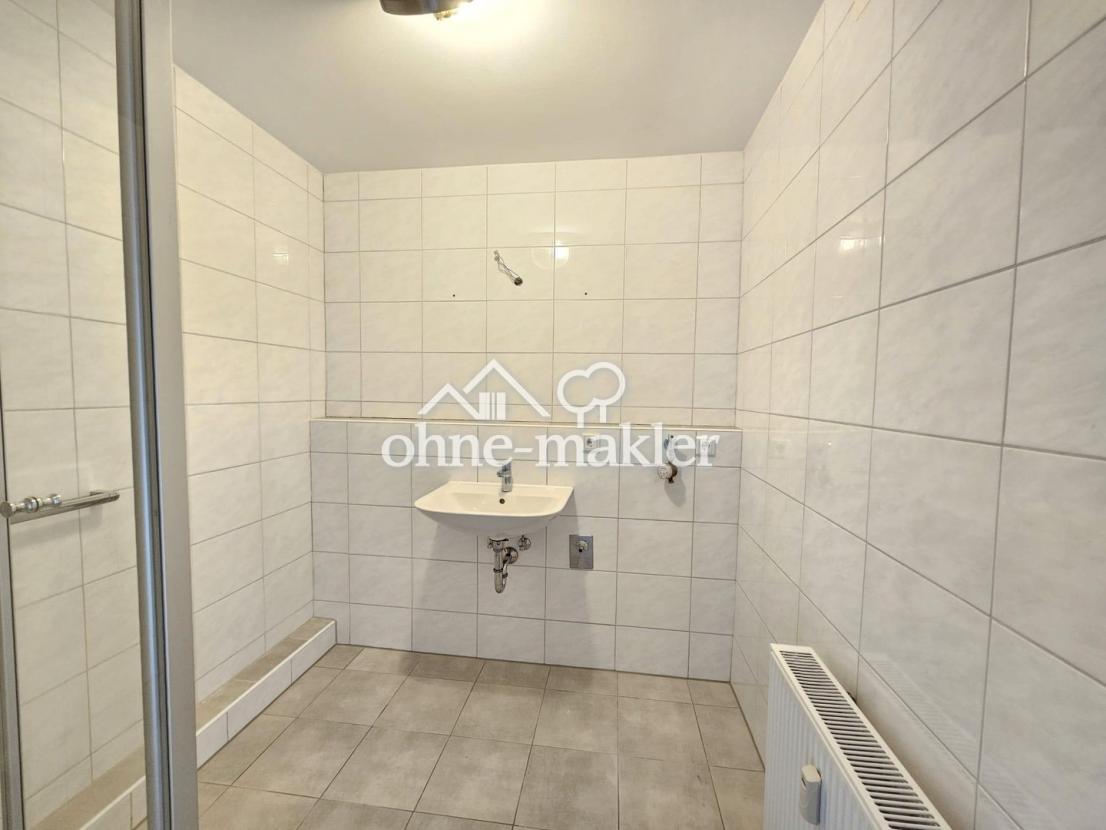 Badezimmer/Dusche Ansicht 