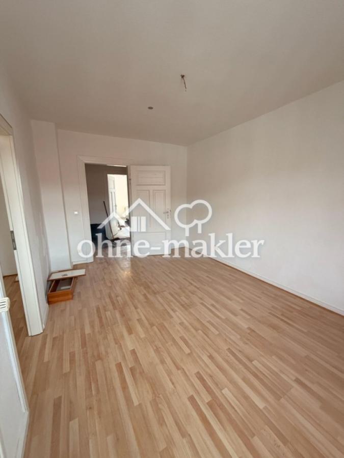 Wohnzimmer (Durchgangszimmer)