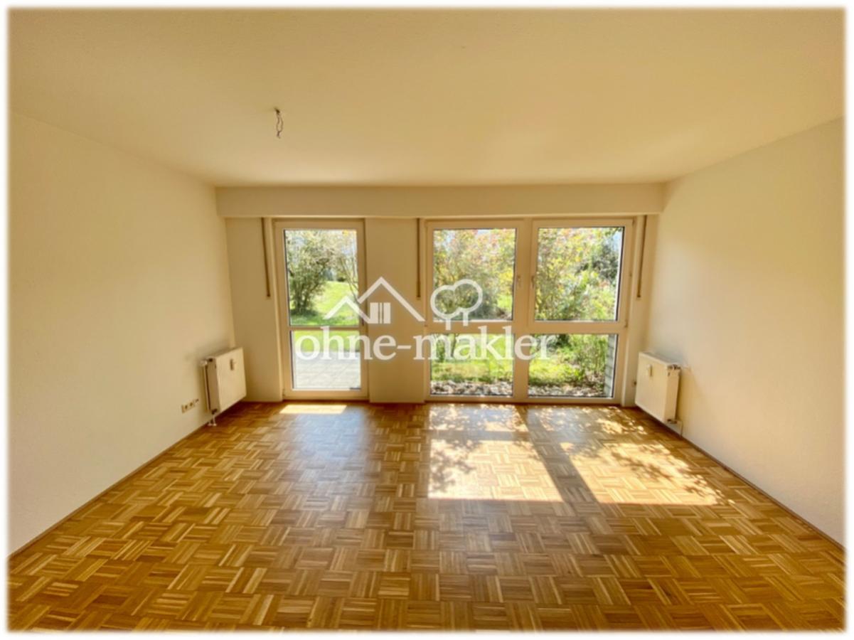 Wohnzimmer mit Terrassenzugang