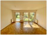 Wohnzimmer mit Terrassenzugang