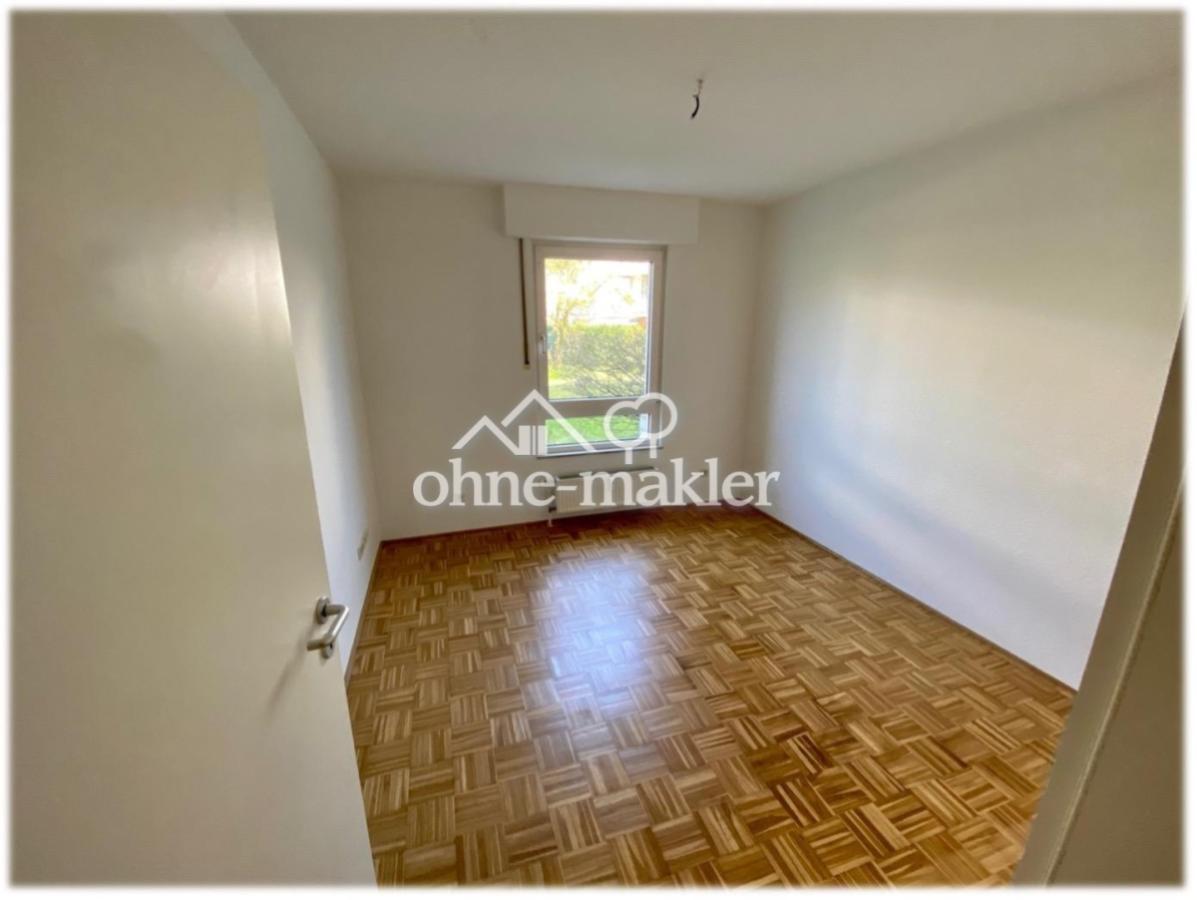 Raum 2 bspw Schlafzimmer