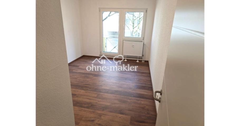 Helles Zimmer 1 mit Balkon