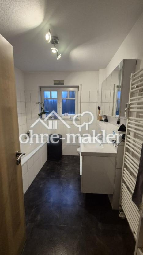 Badezimmer EG