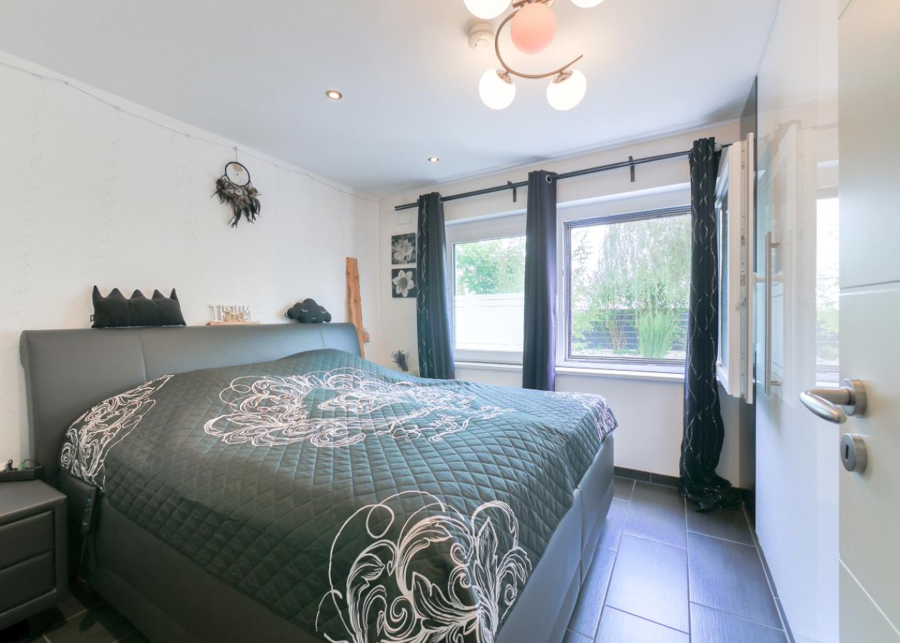 EG - Eines der Schlafzimmer