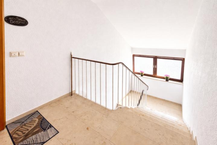 Das gepflegte Treppenhaus