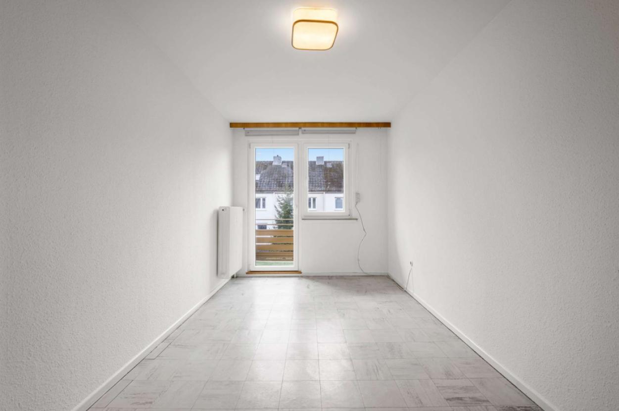 Schlafzimmer mit Balkon