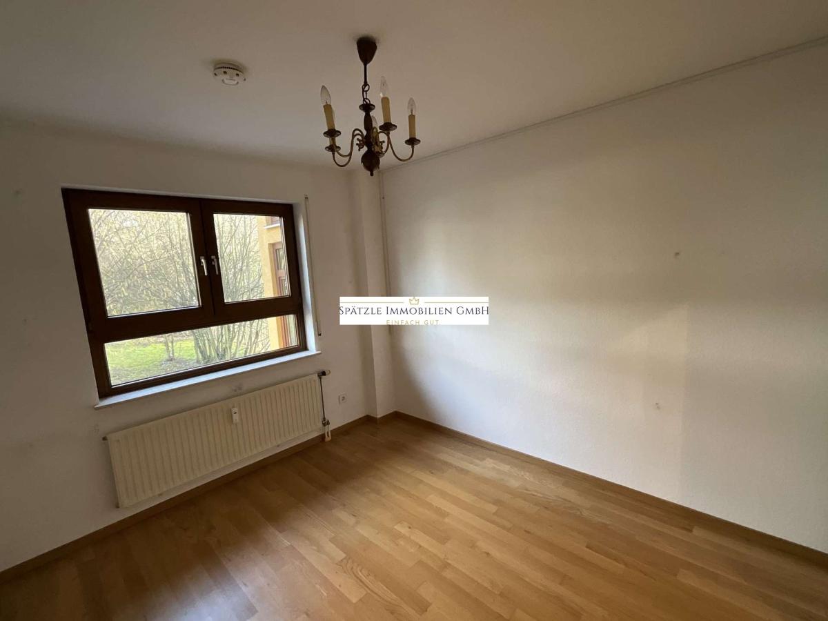 Kinderzimmer/ Büro