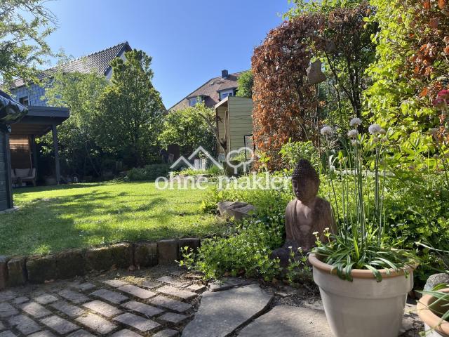 Blick Terrasse Richtung Garten