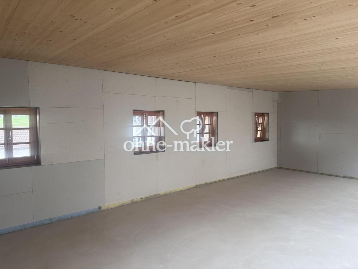Fenster zur Straße