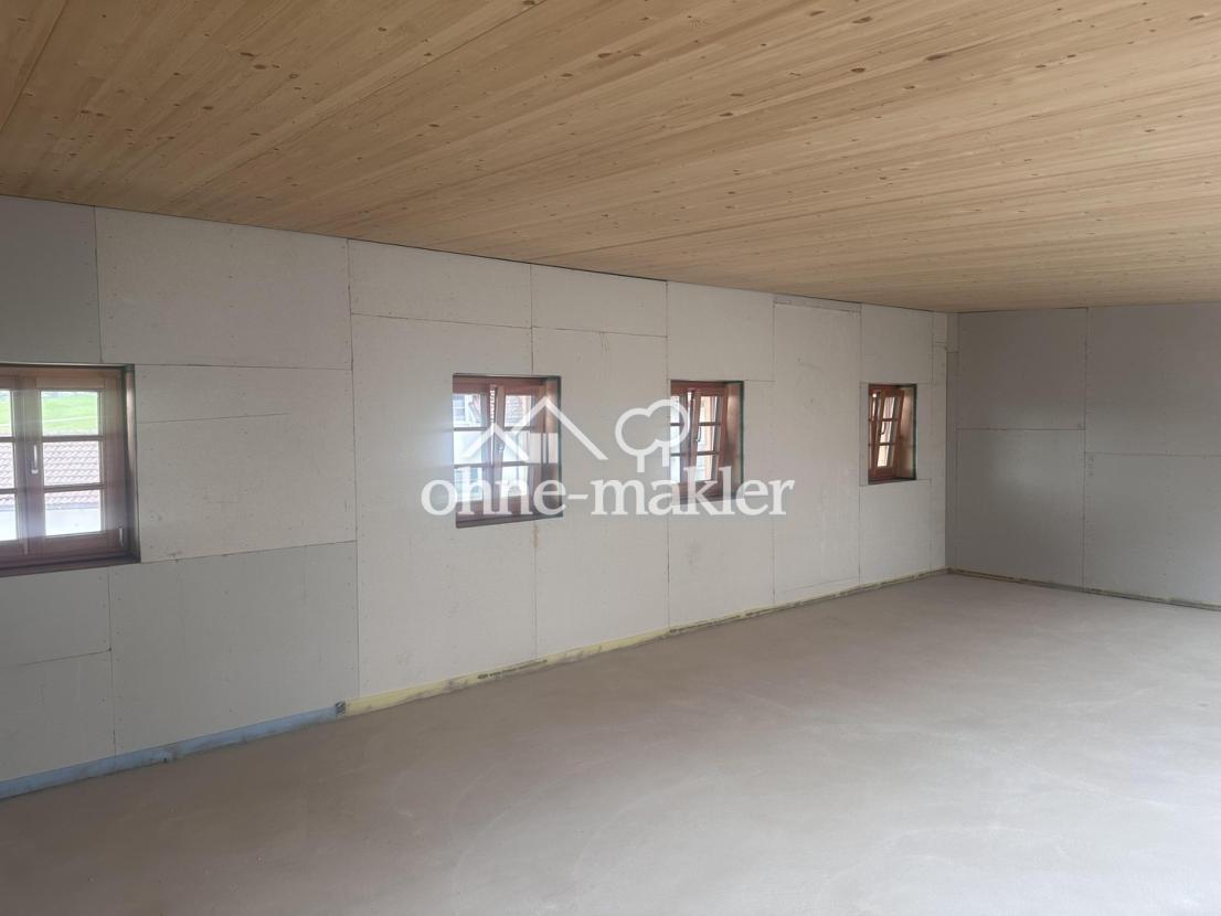 Fenster zur Straße