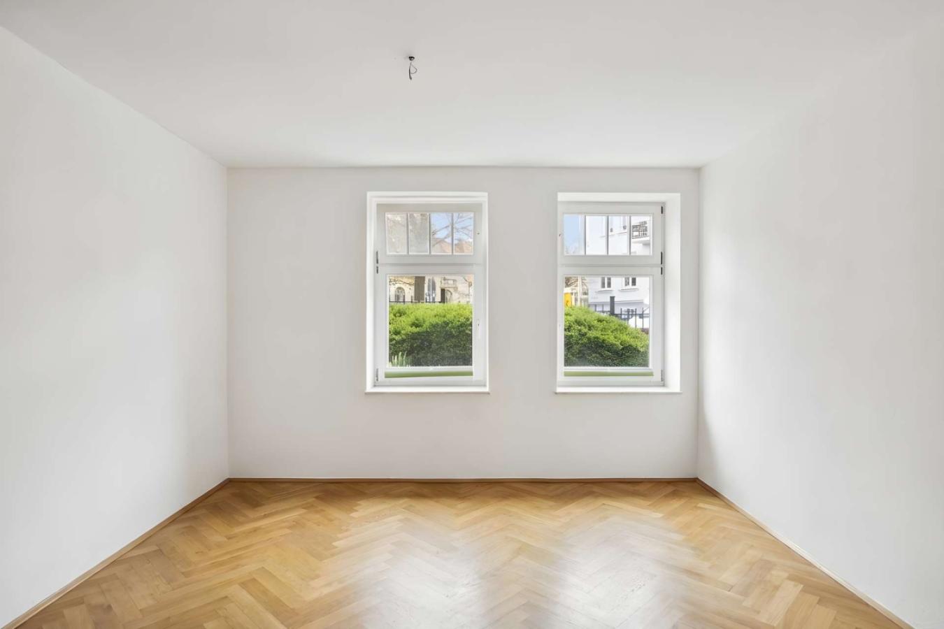 Schlafzimmer / ohne Einrichtung