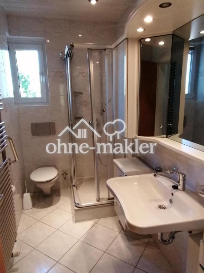 Badezimmer EG