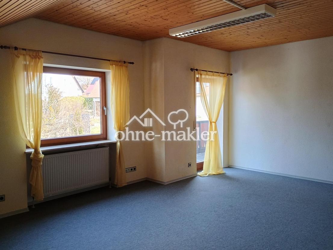 OG Schlafzimmer mit Balkon