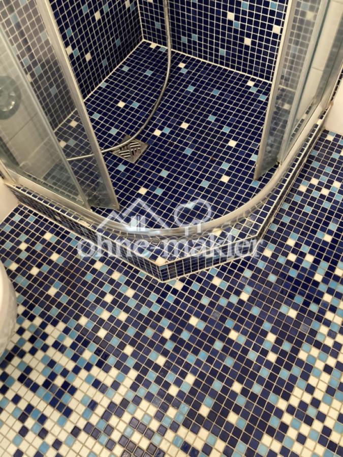 Bad: Mosaikarbeiten Boden