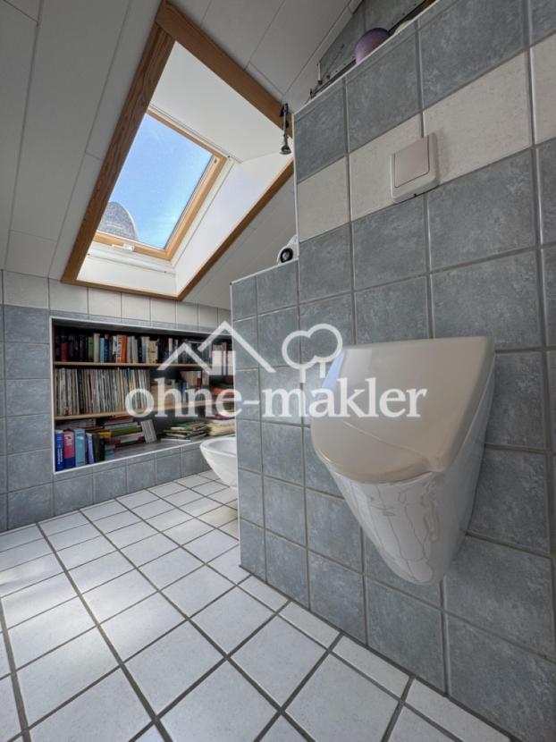 Toilettenraum DG
