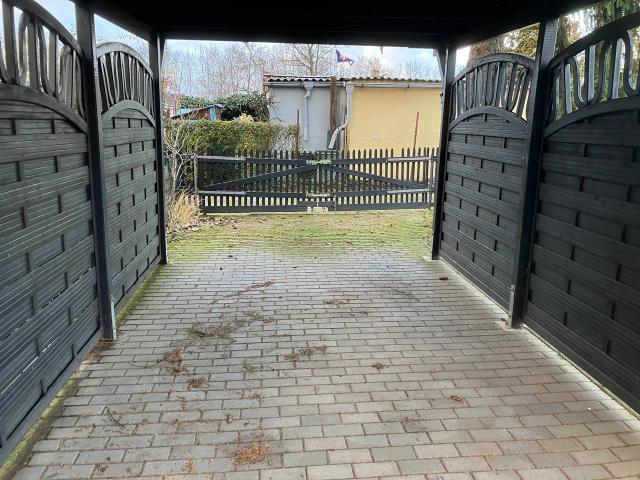 Carport