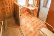 Badezimmer EG