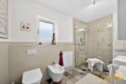 Badezimmer EG